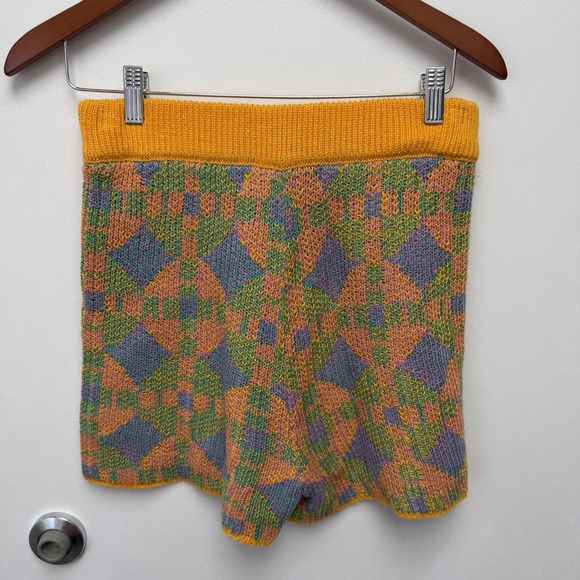 Free People Beach Malibu Shorts Poppy Fields Size S Sweater Shorts - Picture 2 of 5